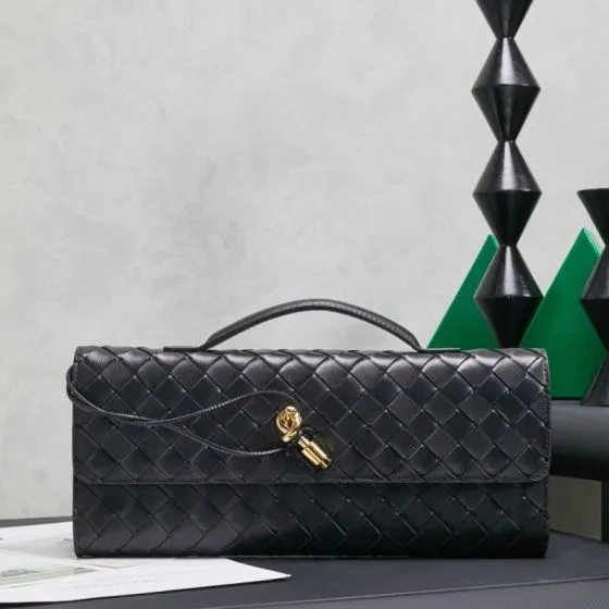 Bottega Veneta Black shoulder bag Top Quality Replica