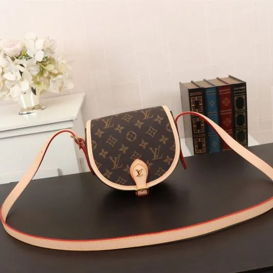 Louis Vuitton Monogram crossbody 1 1 Replica
