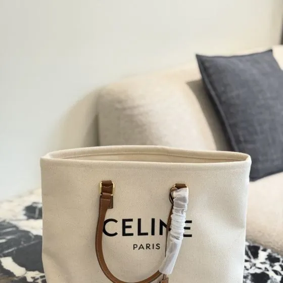 Celine everyday 1 1 Replica