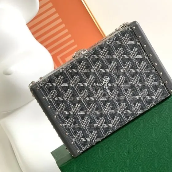 Goyard Grey shoulder bag Top Quality Replica