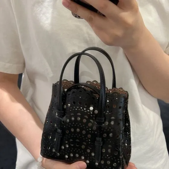 Burberry Black 18x12cm shoulder bag 1 1 Replica