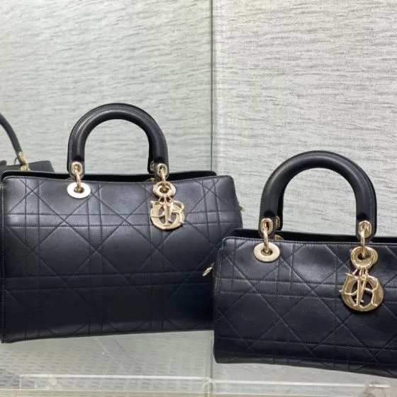 Dior Lady Black shoulder 1 1 Replica