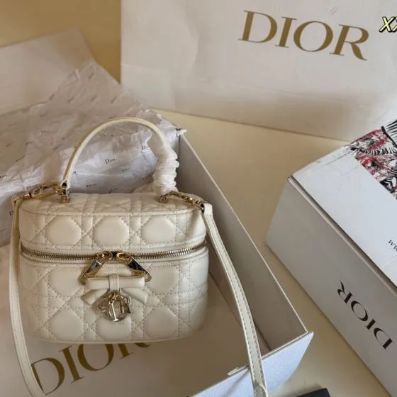 Dior Vanity White crossbody 1 1 Replica
