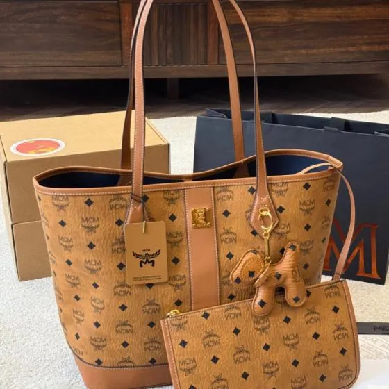 MCM Toni Visetos 19x16cm shoulder bag AAA Quality Replica