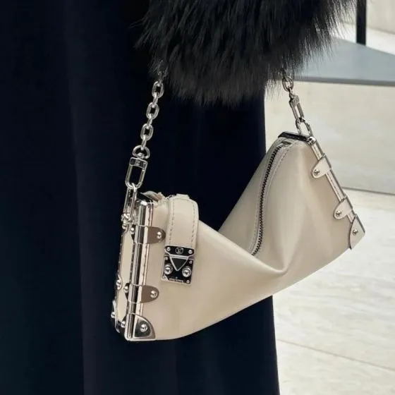 Louis Vuitton M25445 Cream crossbody — Premium Replica