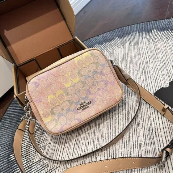 Coach Brown shoulder bag Top Quality Replica