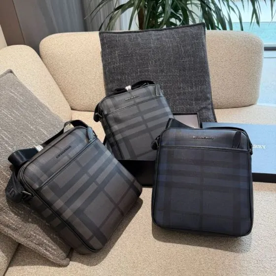 Burberry shoulder bag Premium Replica