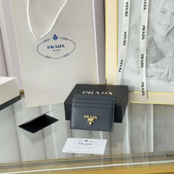 Prada Black shoulder bag 1 1 Replica