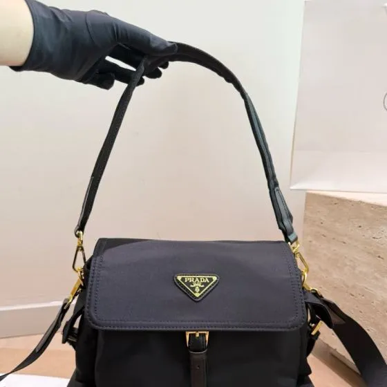 Prada Black shoulder bag Top Quality Replica