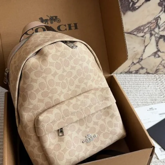 Coach Beige 30x22x12cm shoulder bag Top Quality Replica