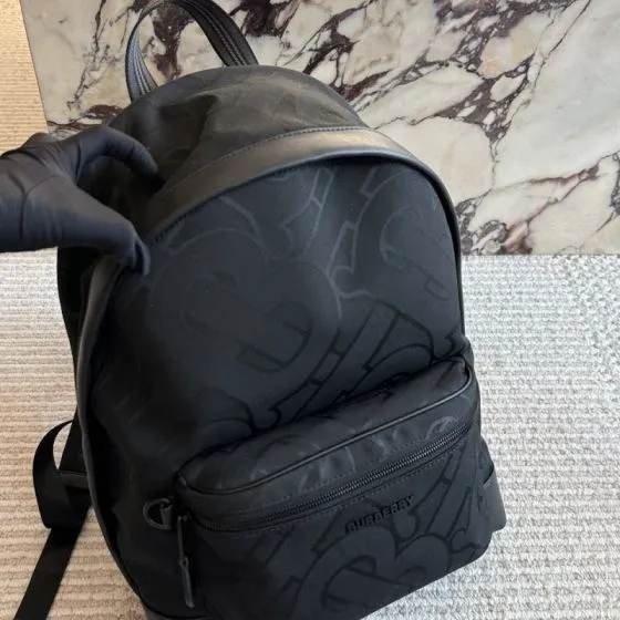 Burberry Monogram shoulder bag 1 1 Replica