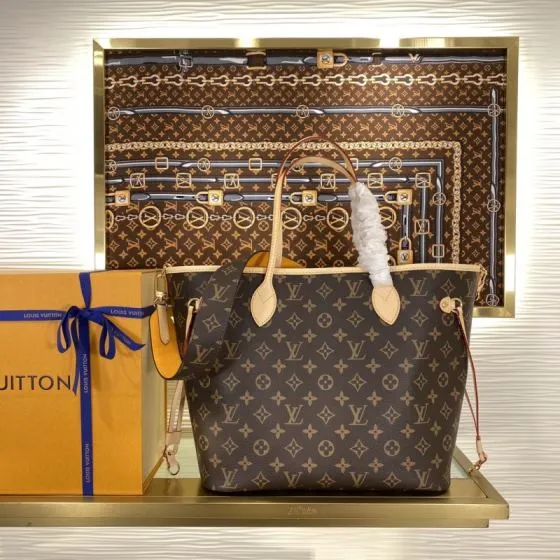 Louis Vuitton Neverfull Bandouli re Inside Out Monogram tote AAA Quality Replica