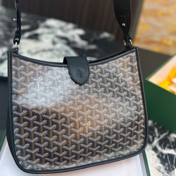Goyard Black shoulder bag Top Quality Replica