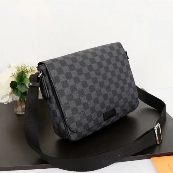 Louis Vuitton 41213 Damier Graphite 27x23x8cm crossbody 1 1 Replica