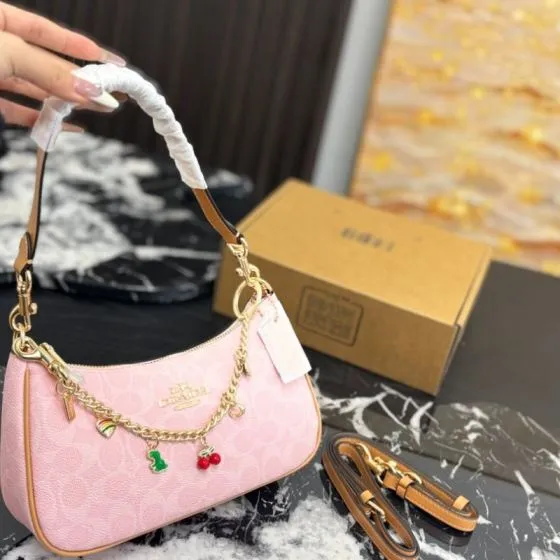 Coach Pink 40x30x16cm shoulder bag Premium Replica