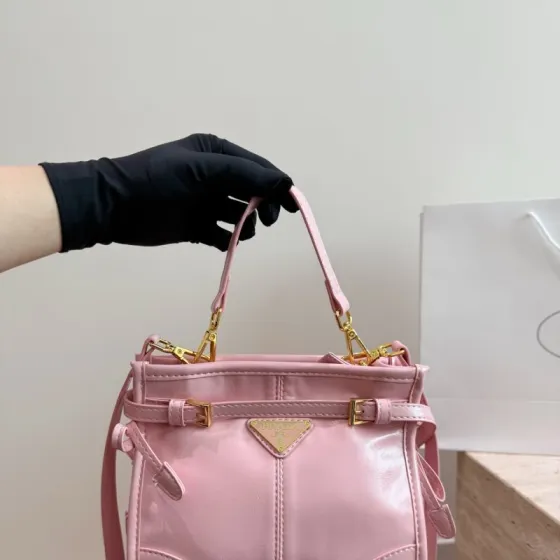 Prada Pink 25x18x10cm shoulder bag 1 1 Replica