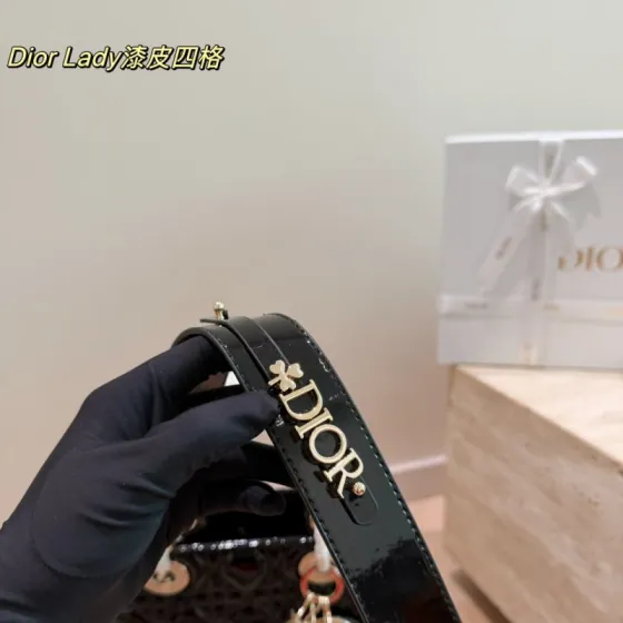 Dior Lady Black patent medium shoulder Premium Replica
