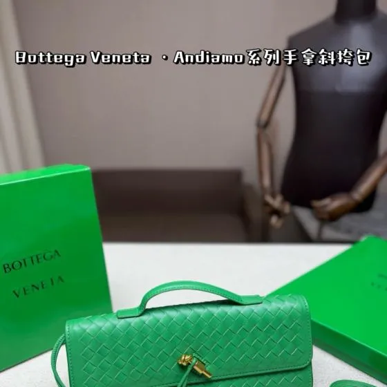 Bottega Veneta Green shoulder bag Premium Replica