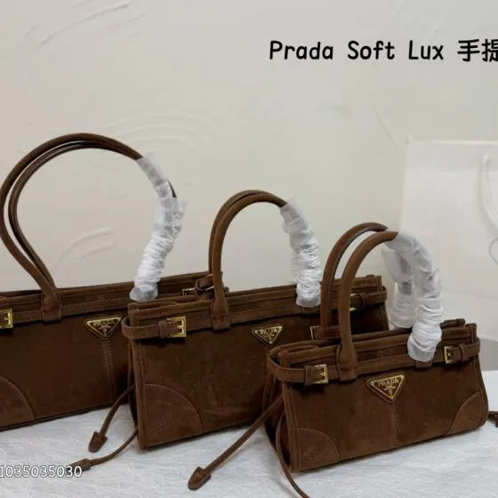 Prada Black 40x30x16cm shoulder bag Top Quality Replica