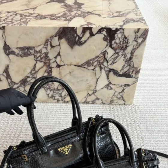 Prada Black shoulder bag AAA Quality Replica
