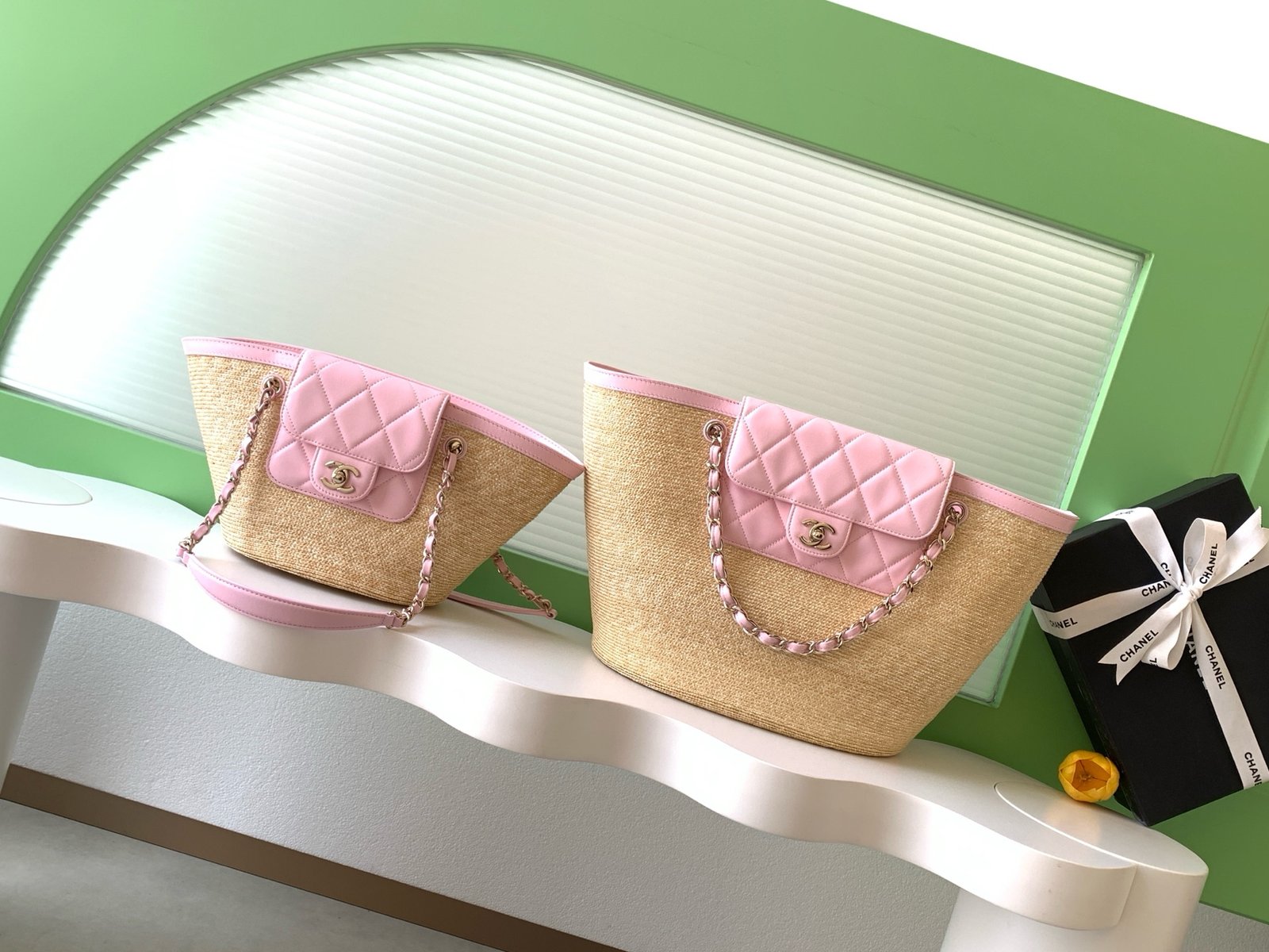Chanel Beige straw and pink tote everyday