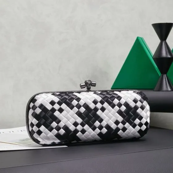Bottega Veneta Black shoulder bag 1 1 Replica