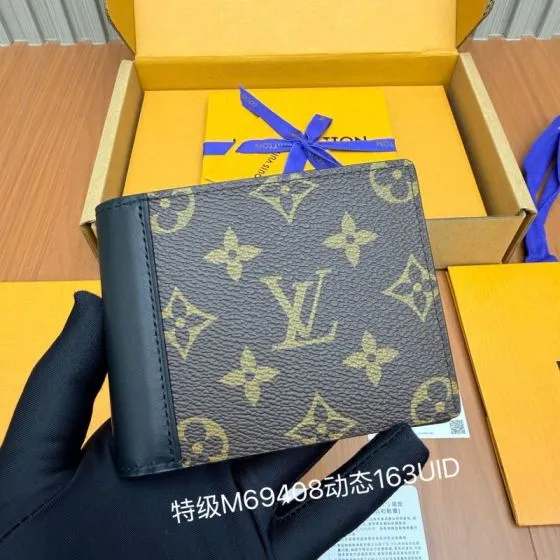 Louis Vuitton M69408 Monogram Eclipse Reverse everyday — Top Quality Replica