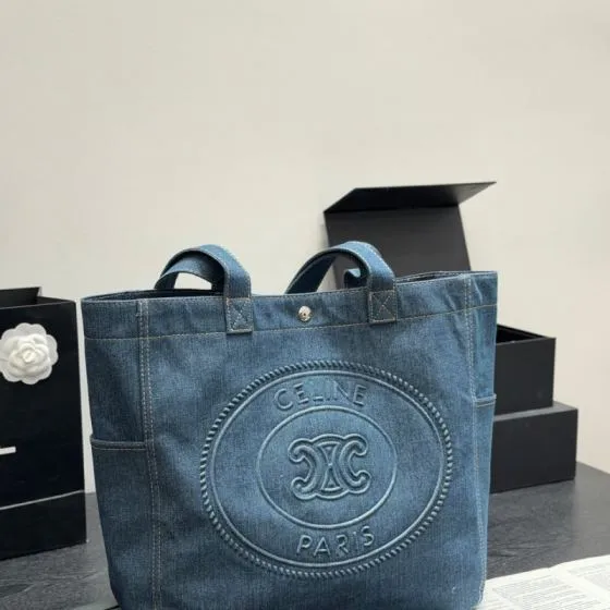 Celine everyday AAA Quality Replica