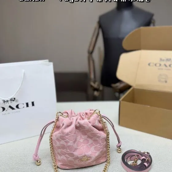 Coach Pink shoulder bag Top Quality Replica