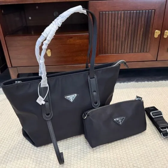 Prada Black shoulder bag AAA Quality Replica