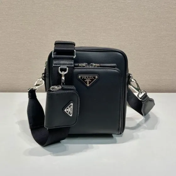 Prada Black 25x18x10cm shoulder bag 1 1 Replica