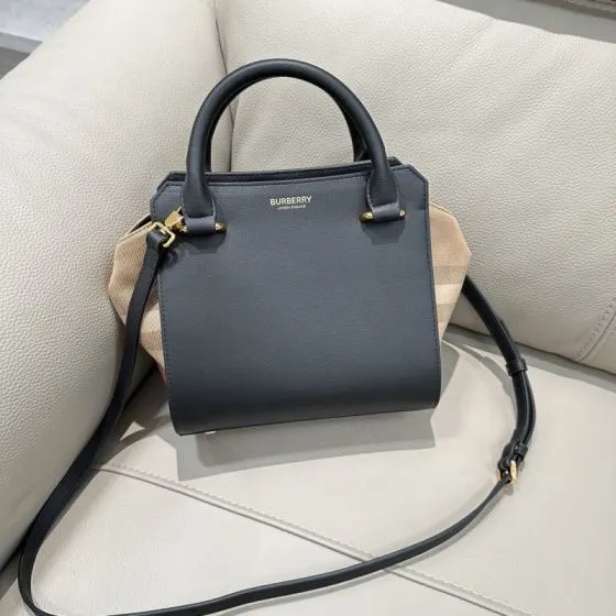 Burberry Black 25x18x10cm shoulder bag Top Quality Replica