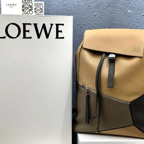 Loewe Black shoulder bag Top Quality Replica