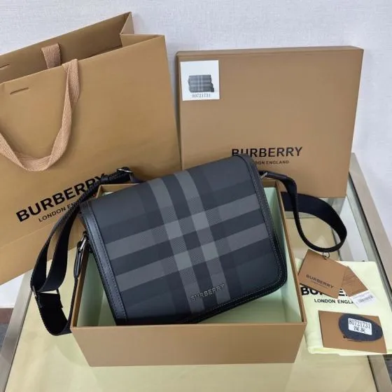 Burberry 25x18x10cm shoulder bag 1 1 Replica