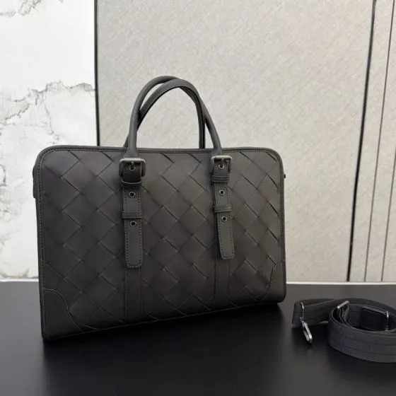 Bottega Veneta Black Intrecciato leather work AAA Quality Replica