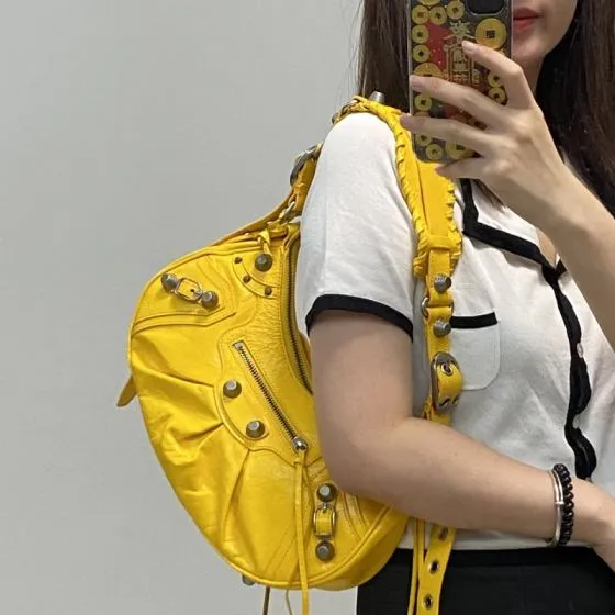 Balenciaga Le Cagole 26x14cm shoulder bag 1 1 Replica