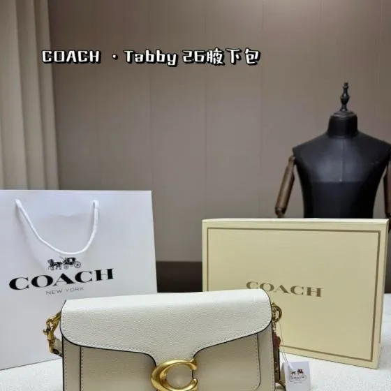 Coach White shoulder bag 1 1 Replica