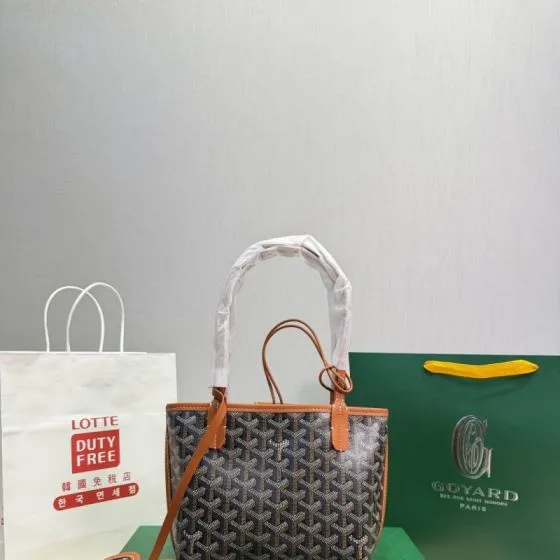 Goyard Brown 18x12cm shoulder bag Top Quality Replica