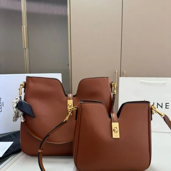 Celine shoulder bag Top Quality Replica