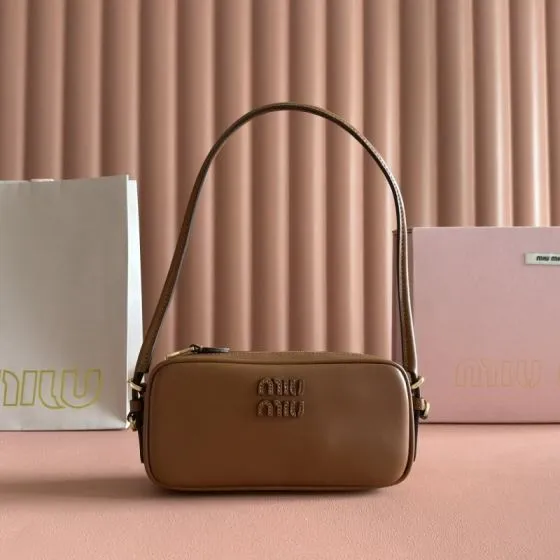 Miu Miu Brown 25x18x10cm shoulder bag Premium Replica