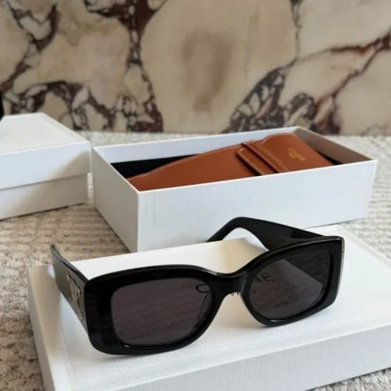 Celine everyday 1 1 Replica