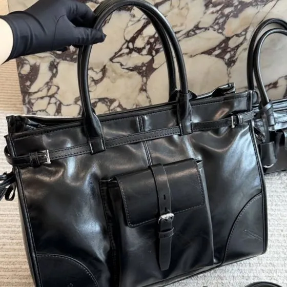 Prada Black shoulder bag 1 1 Replica