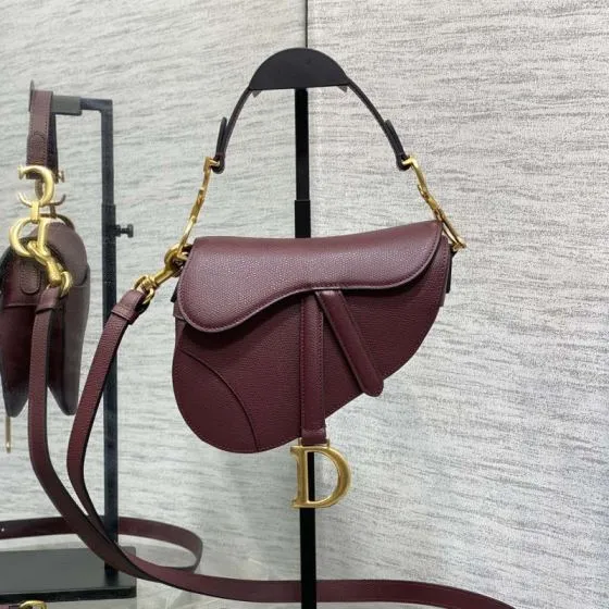 Dior Saddle Burgundy shoulder 1 1 Replica