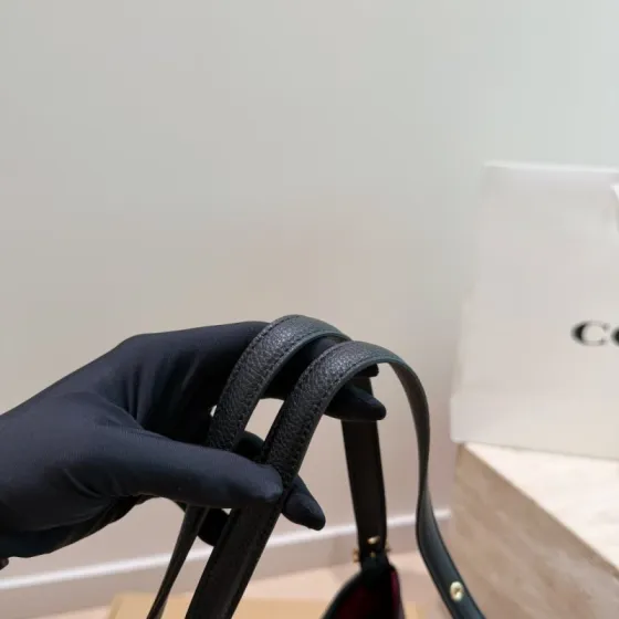 Coach Black shoulder bag Premium Replica