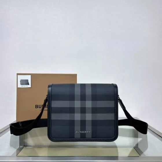 Burberry shoulder bag Top Quality Replica