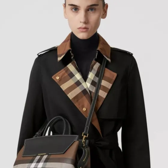 Burberry Black shoulder bag Premium Replica