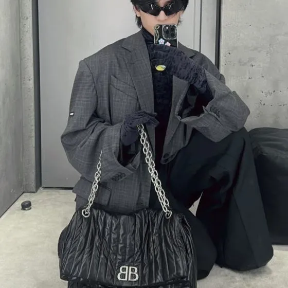 Balenciaga Black 40x30x16cm shoulder bag AAA Quality Replica