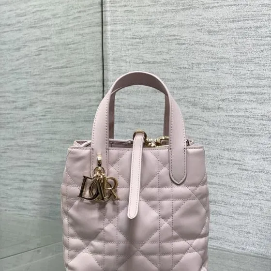 Dior Lady D-Lite Light Pink crossbody 1 1 Replica