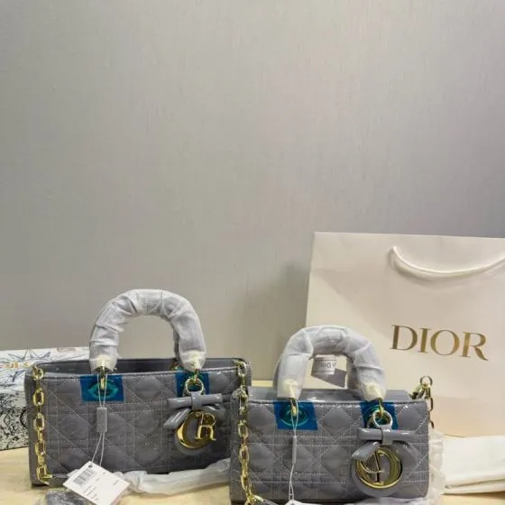 Dior Lady Grey patent 26 13cm shoulder Top Quality Replica