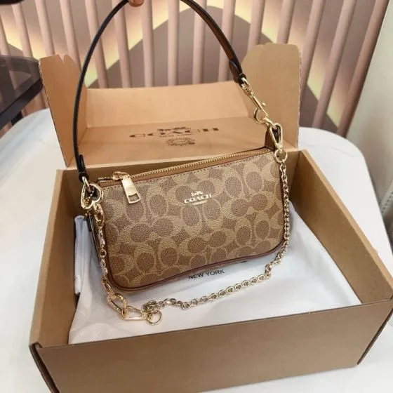 Coach Monogram 18x12cm shoulder bag Premium Replica